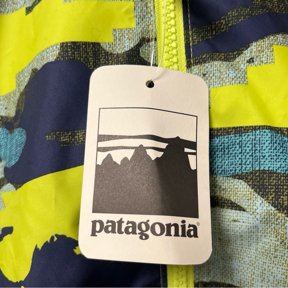 NWT Patagonia Reversible Puff-Ball Jacket Blue camo 6-12 Months - Picture 2 of 9